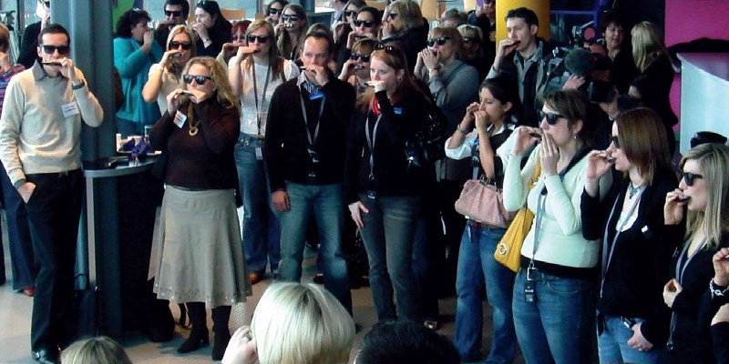 Mare Motivasyon, Blow Blues, Takım Oyunları