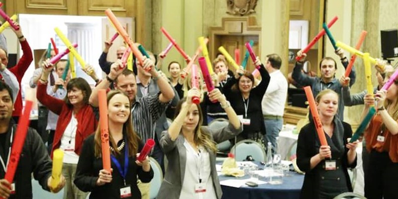 Mare Motivasyon, Tubuler Tunes, Takım Oyunları